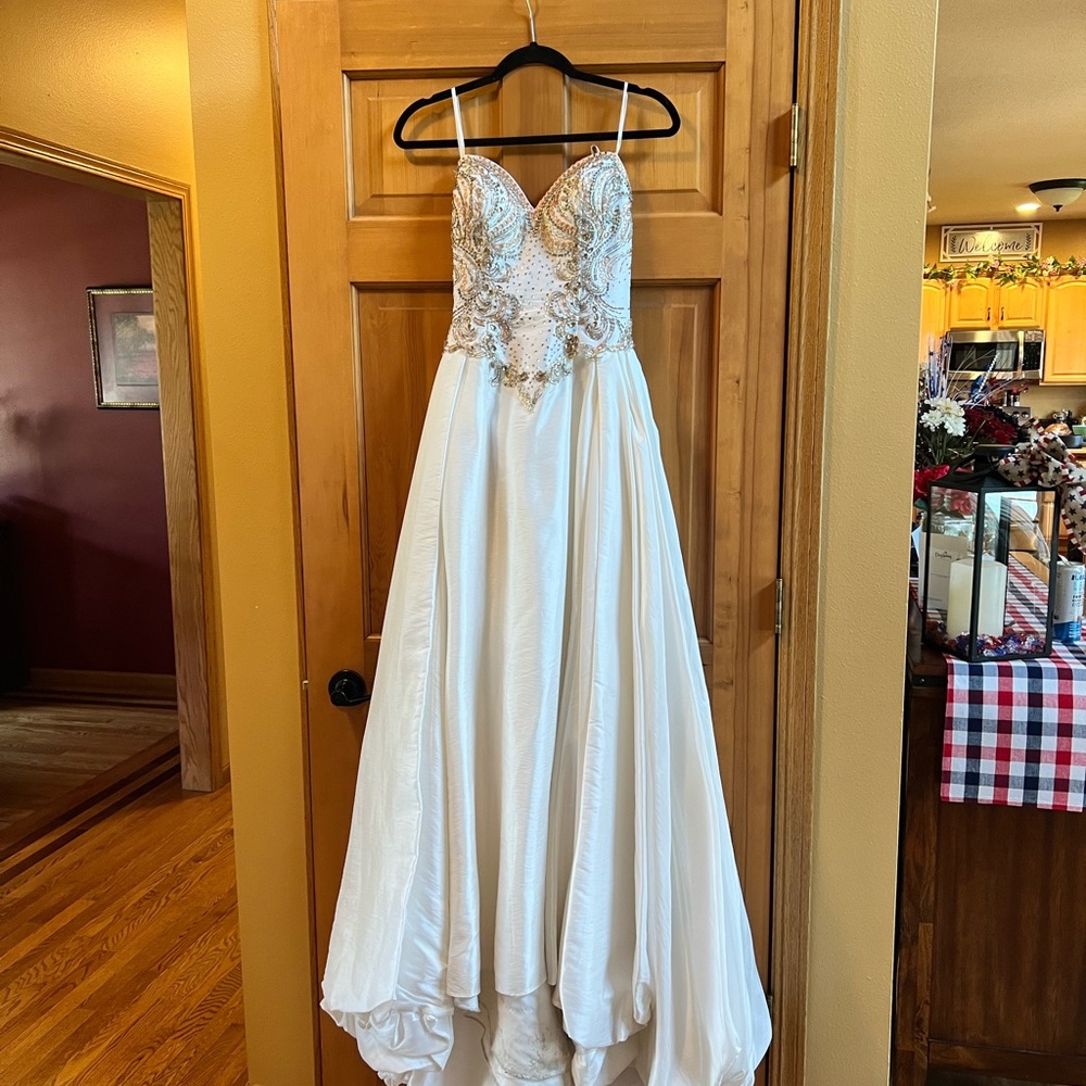 One of a kind Mac Duggal Evening Gown